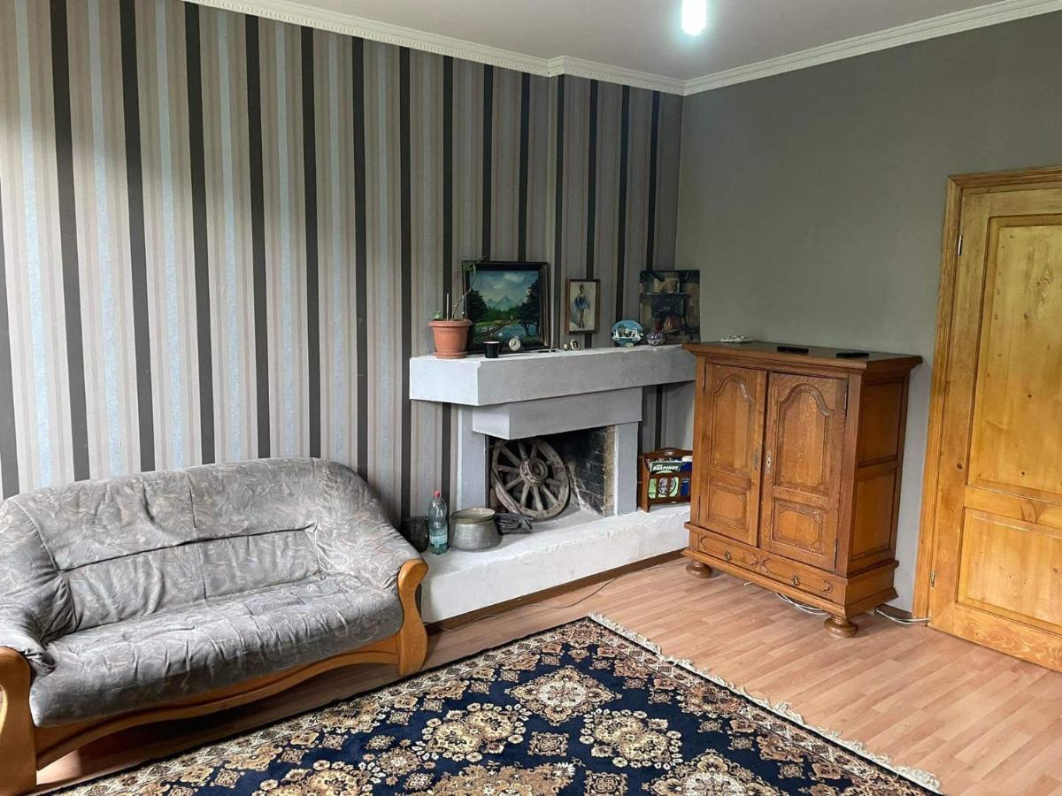 Galleria Appartment Tbilisi Bagian luar foto