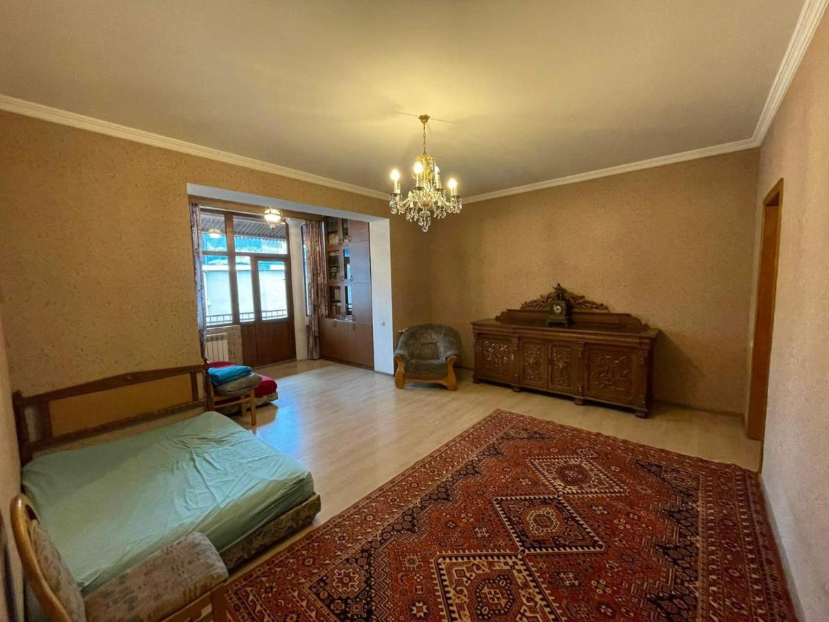 Galleria Appartment Tbilisi Bagian luar foto